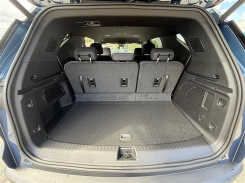 New 2026 Chevrolet Traverse LT w/ LPO, Floor Liner Package image 28