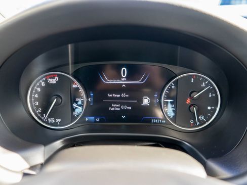 Used 2023 Buick Enclave Avenir image 25