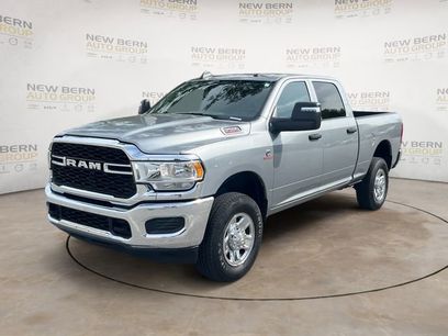 Used 2024 RAM 2500 Tradesman w/ Chrome Appearance Group