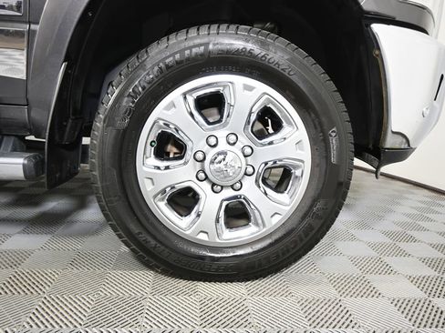 Used 2016 RAM 2500 Laramie image 12