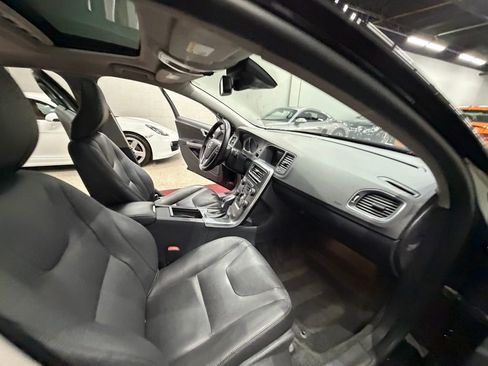 Used 2015 Volvo S60 T5 Premier Plus image 28