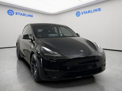 Used 2022 Tesla Model Y Performance image 14