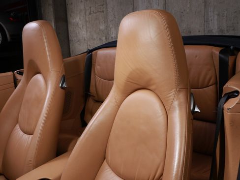 Used 2006 Porsche 911 Carrera S image 26