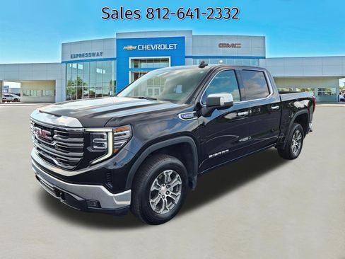 Used 2026 GMC Sierra 1500 SLT AWD/4WD image 3