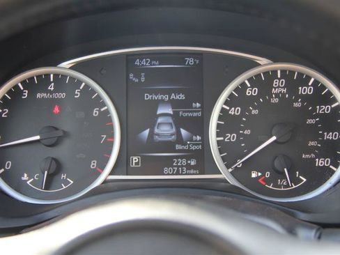 Used 2018 Nissan Sentra SR w/ Premium Package (P02) FWD image 26