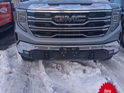 Used 2025 GMC Sierra 1500 SLT w/ SLT Premium Plus Package