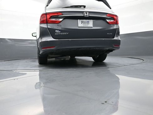 Certified 2023 Honda Odyssey Elite image 34