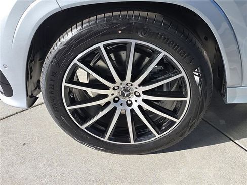 New 2026 Mercedes-Benz GLS 450 4MATIC image 11