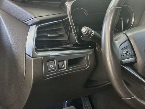 Used 2024 Cadillac XT6 Luxury w/ LPO, Floor Liner Package AWD/4WD image 17