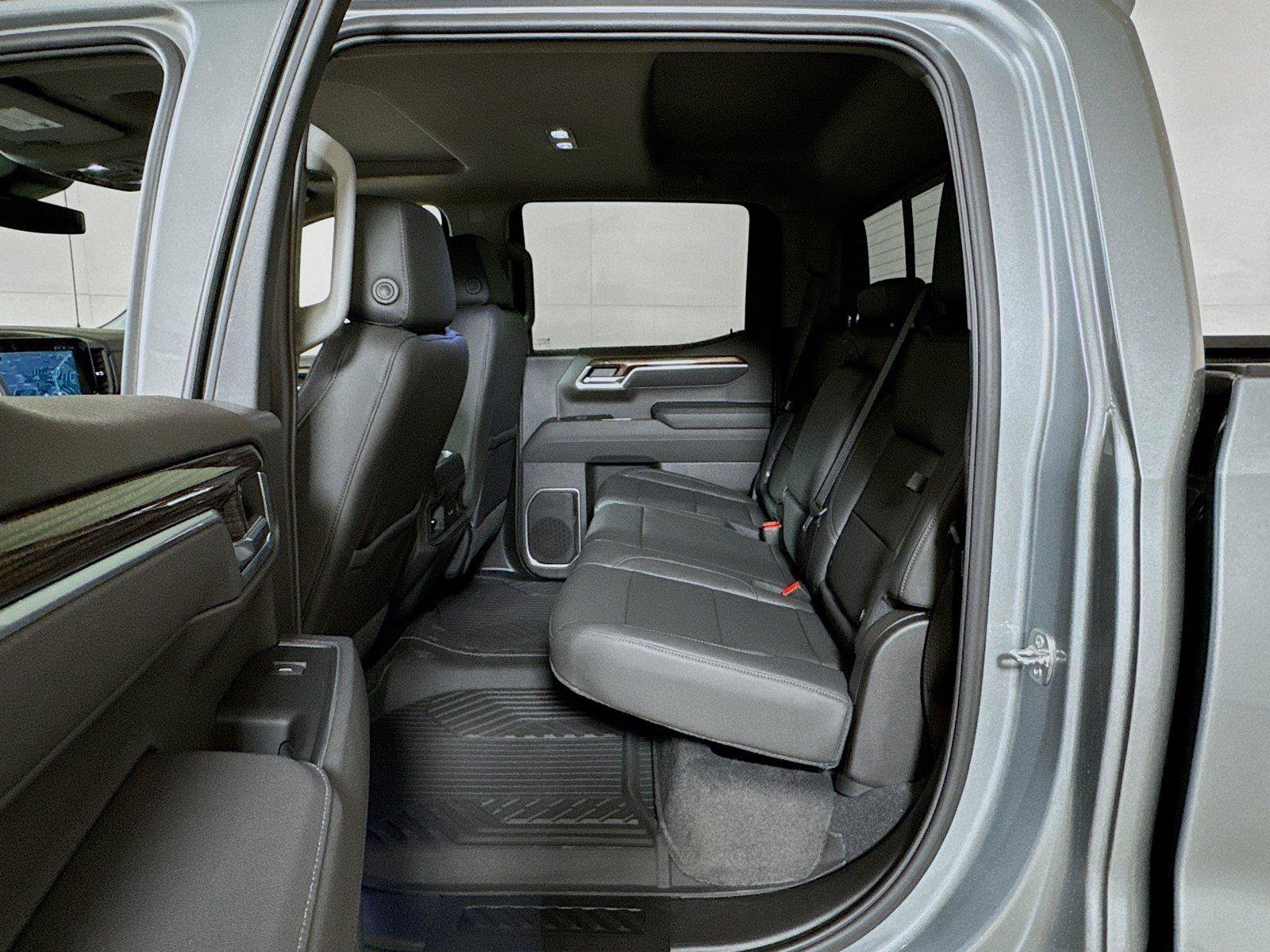 New 2026 Chevrolet Silverado 1500 RST w/ Texas Edition Plus AWD/4WD image 13