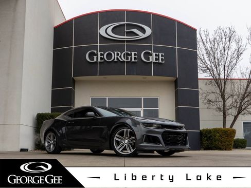 Used 2016 Chevrolet Camaro LT w/ RS Package image 1