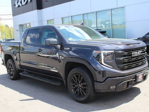 Used 2024 GMC Sierra 1500 Elevation AWD/4WD image 1