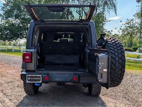 Used 2023 Jeep Wrangler Unlimited w/ Safety Group AWD/4WD image 8
