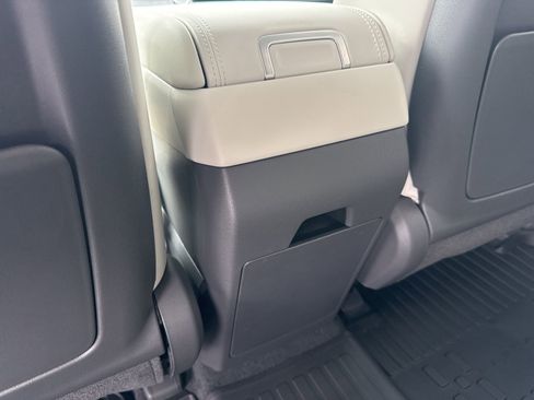 Used 2026 Hyundai Santa Fe SEL AWD/4WD image 19