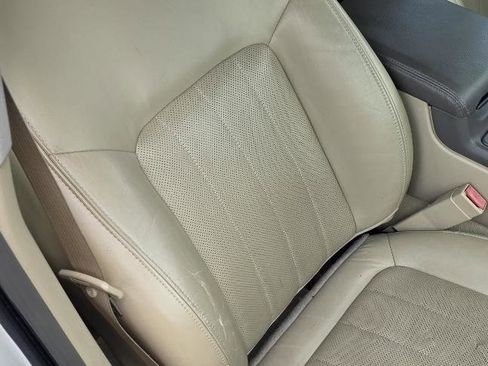 Used 2006 Lincoln LS image 15