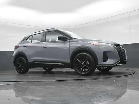 Used 2023 Nissan Kicks SR FWD image 50
