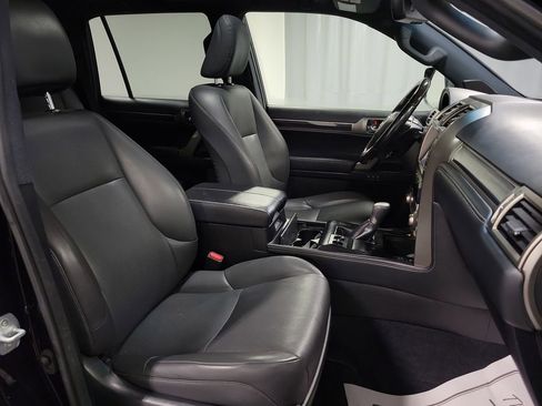 Used 2020 Lexus GX 460 Premium image 30