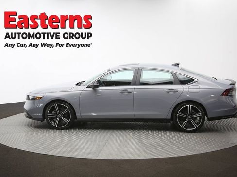 Used 2025 Honda Accord Sport image 61