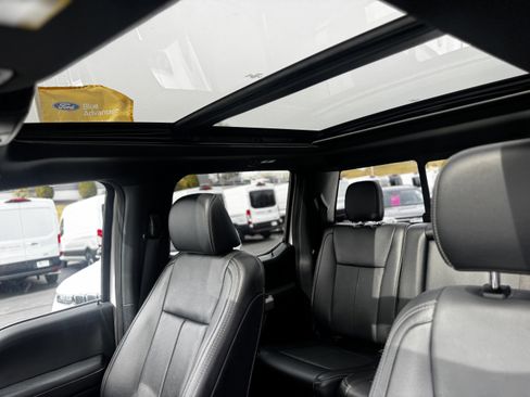 Used 2022 Ford F250 Lariat w/ Lariat Ultimate Package image 17