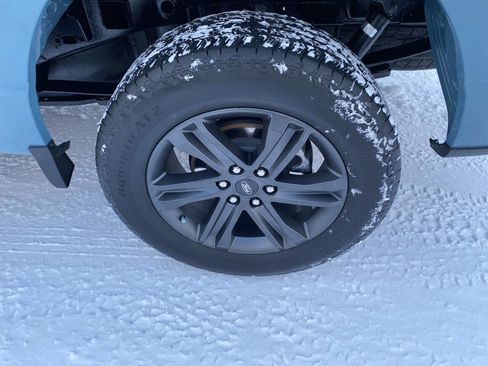 Used 2023 Ford F150 Lariat image 13