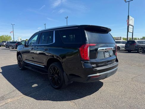 Used 2023 GMC Yukon SLT w/ SLT Premium Package AWD/4WD image 7