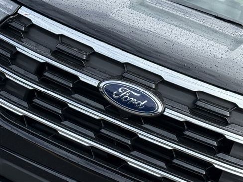 New 2026 Ford Explorer Active image 3