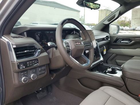 New 2026 GMC Yukon XL Elevation w/ Elevation Premium Package image 20