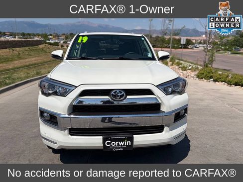 Used 2018 Toyota 4Runner Limited AWD/4WD image 2