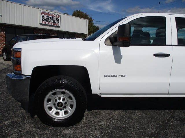 Used 2016 Chevrolet Silverado 3500 W/T w/ WT Fleet Convenience Package AWD/4WD image 4