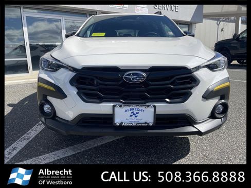 Used 2025 Subaru Crosstrek 2.5i Sport AWD/4WD image 8