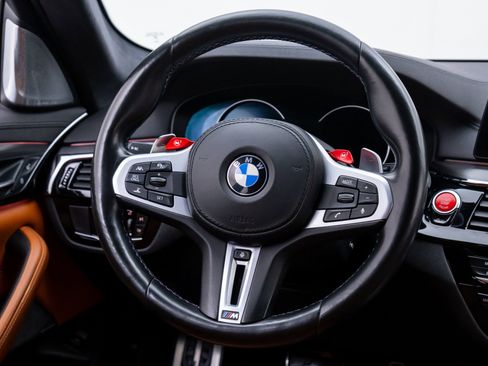 Used 2019 BMW M5 image 10