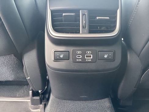 Used 2024 Subaru Outback Limited AWD/4WD image 32