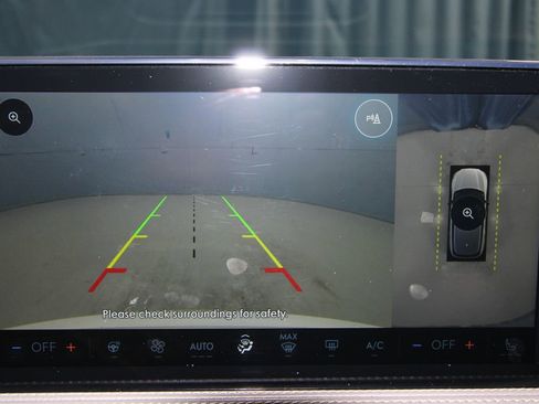 Used 2024 Lincoln Corsair Grand Touring w/ Equipment Group 302A image 17