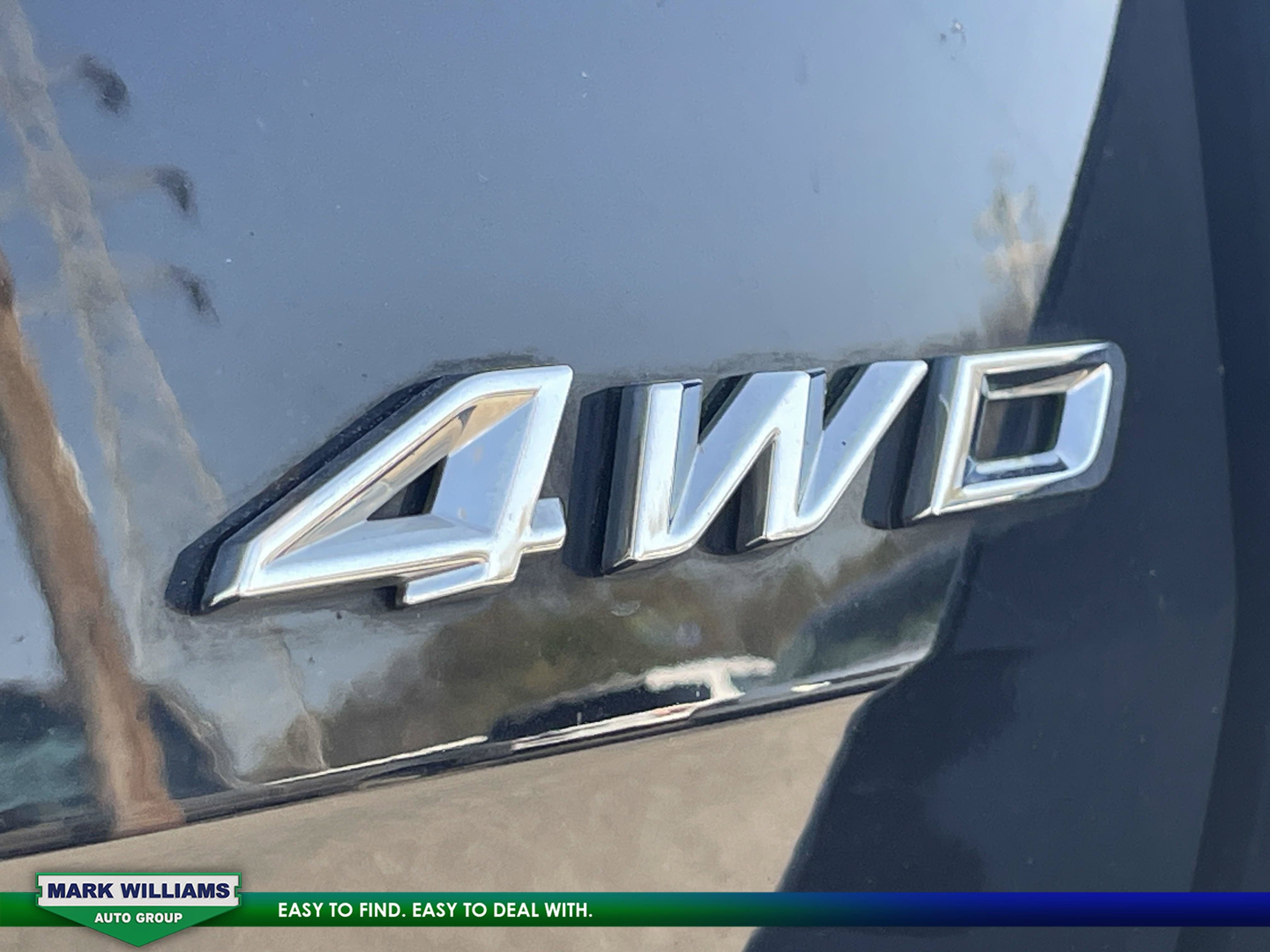 Used 2022 Ford Explorer XLT AWD/4WD image 9