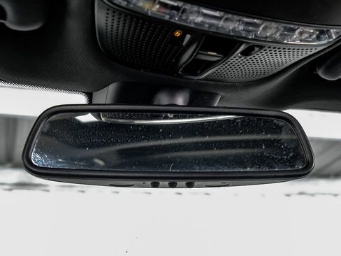 Used 2019 Mercedes-Benz GLC 300 image 24