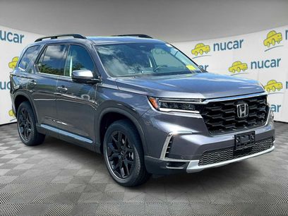 New 2025 Honda Pilot Touring