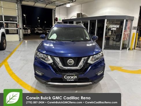 Used 2019 Nissan Rogue SL AWD/4WD image 3