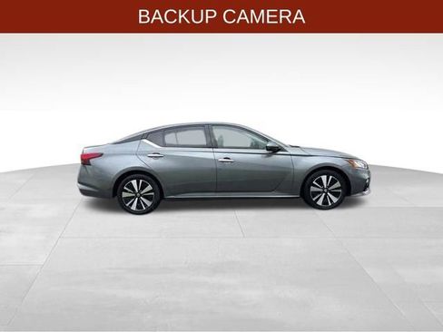Used 2019 Nissan Altima 2.5 SL FWD image 8