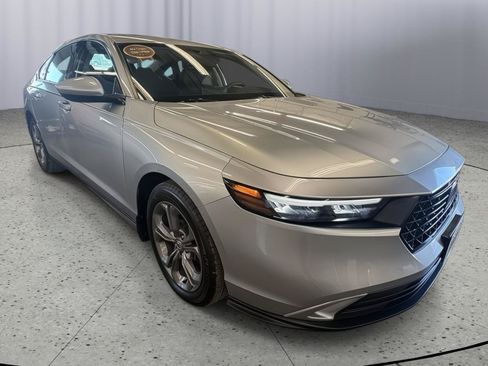 Used 2024 Honda Accord EX image 8