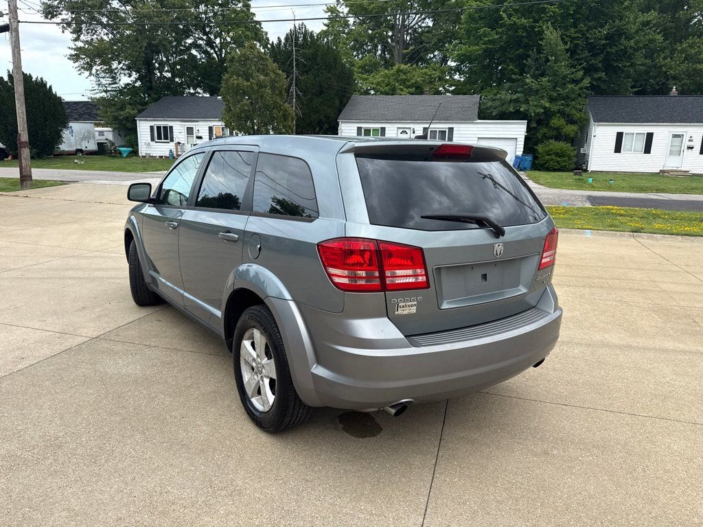Used 2009 Dodge Journey SXT FWD image 8