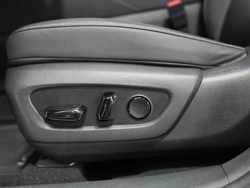 Used 2023 Lexus RX 350 Premium w/ Accessory Package AWD/4WD image 28
