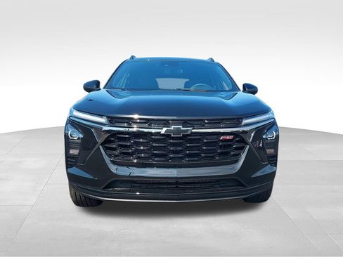 New 2026 Chevrolet Trax RS w/ Driver Confidence Package FWD image 3