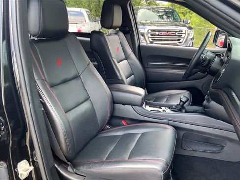 Used 2023 Dodge Durango GT RWD image 9