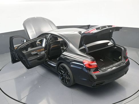 Used 2016 BMW 750i xDrive image 79