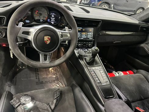 Used 2015 Porsche 911 GT3 RWD image 14