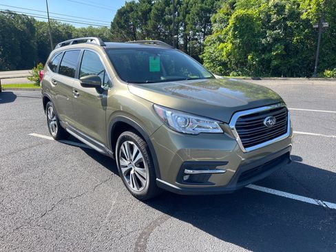Used 2022 Subaru Ascent Limited AWD/4WD image 1