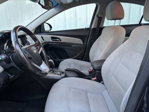 Used 2014 Chevrolet Cruze LT w/ All-Star Edition FWD image 10