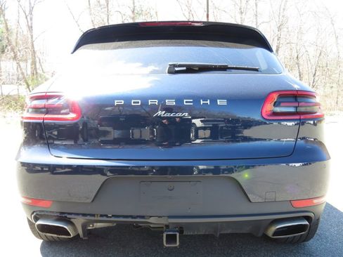 Used 2017 Porsche Macan AWD/4WD image 6