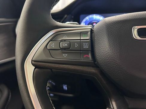 New 2026 Jeep Grand Cherokee L Limited AWD/4WD image 11