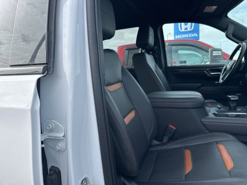Used 2023 GMC Sierra 1500 AT4 w/ AT4 Premium Package image 41